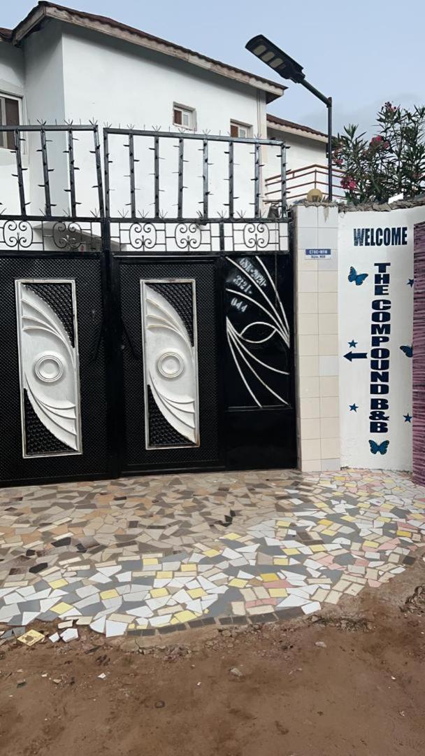 مبيت وإفطار بيجيلو The Compound المظهر الخارجي الصورة